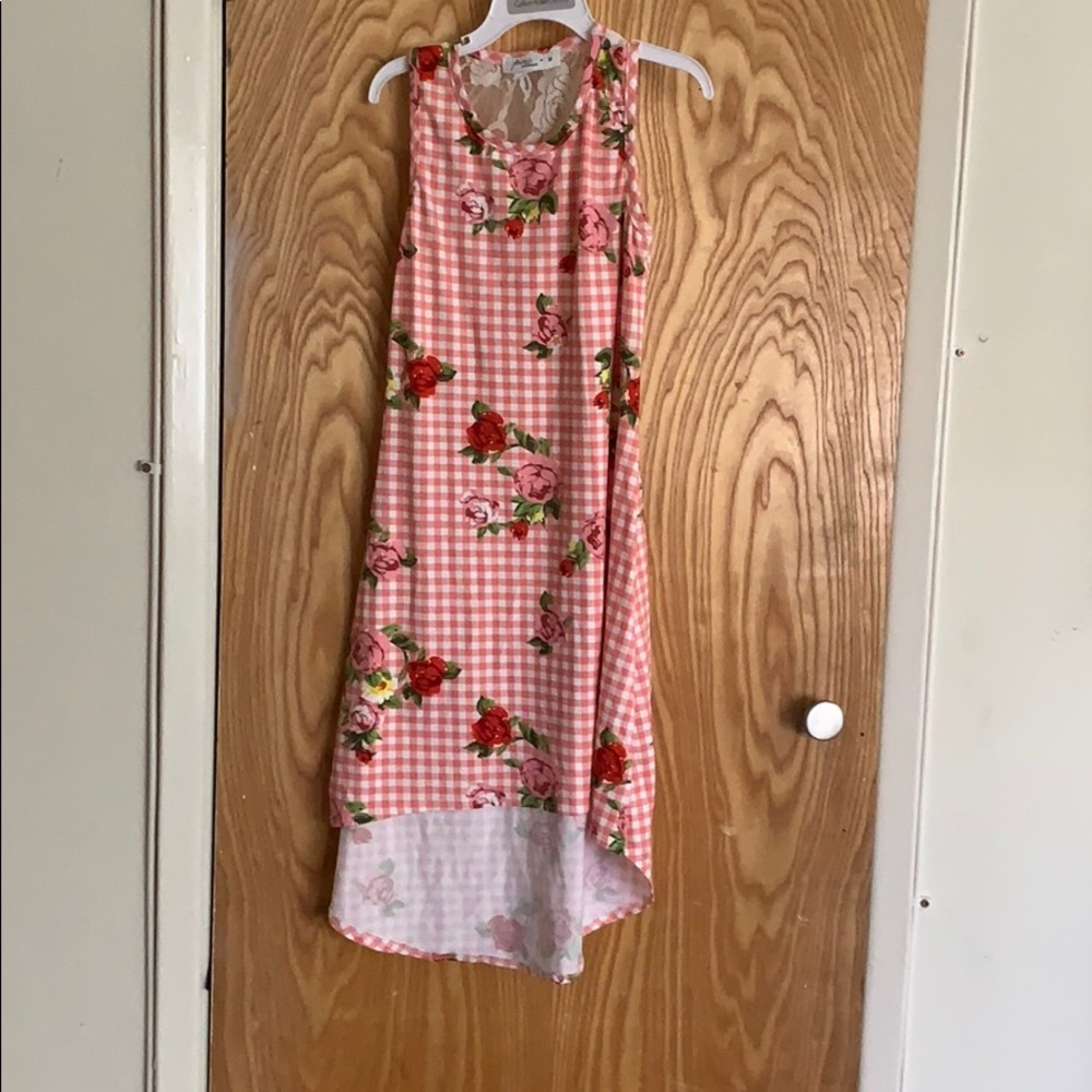 Girl dress size 6